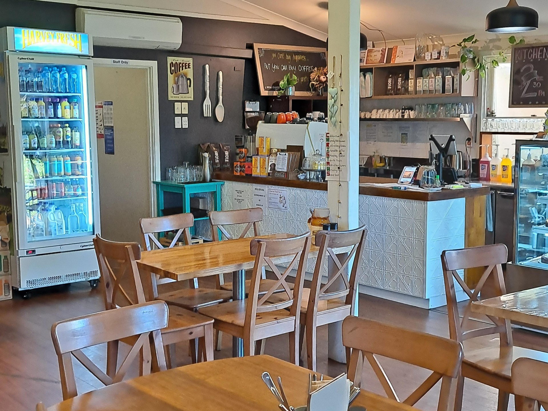 Cute CafÉ In The 501620 1
