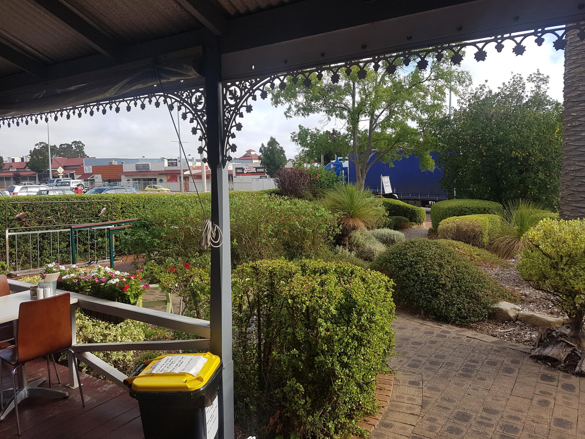 Cute CafÉ In The 501620 3