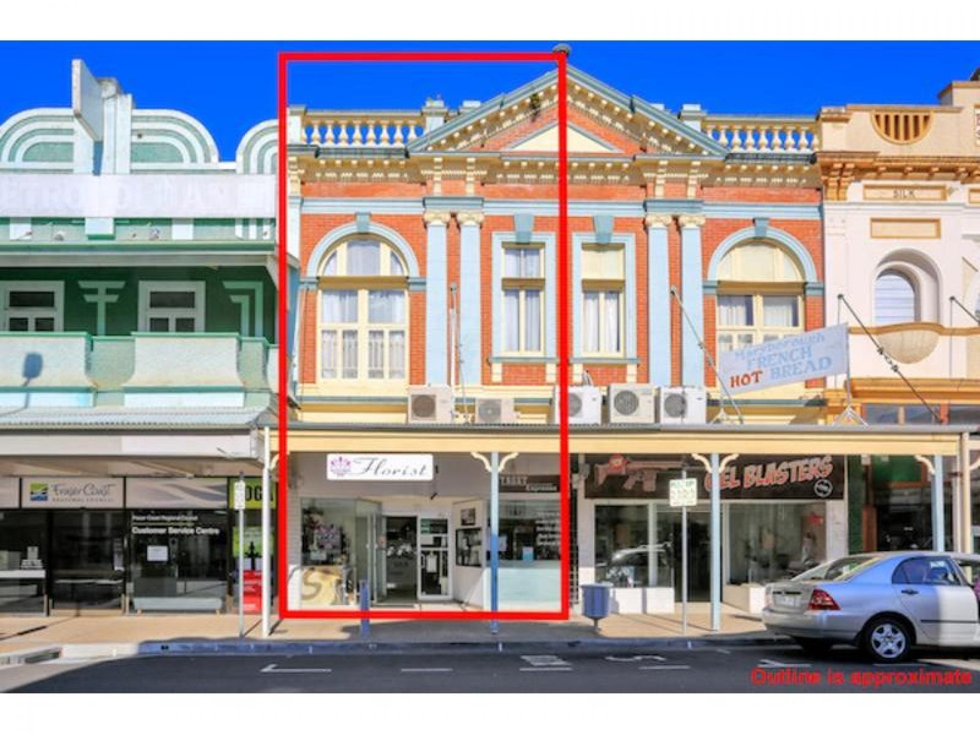 Commercial Building With Florist 502587 1