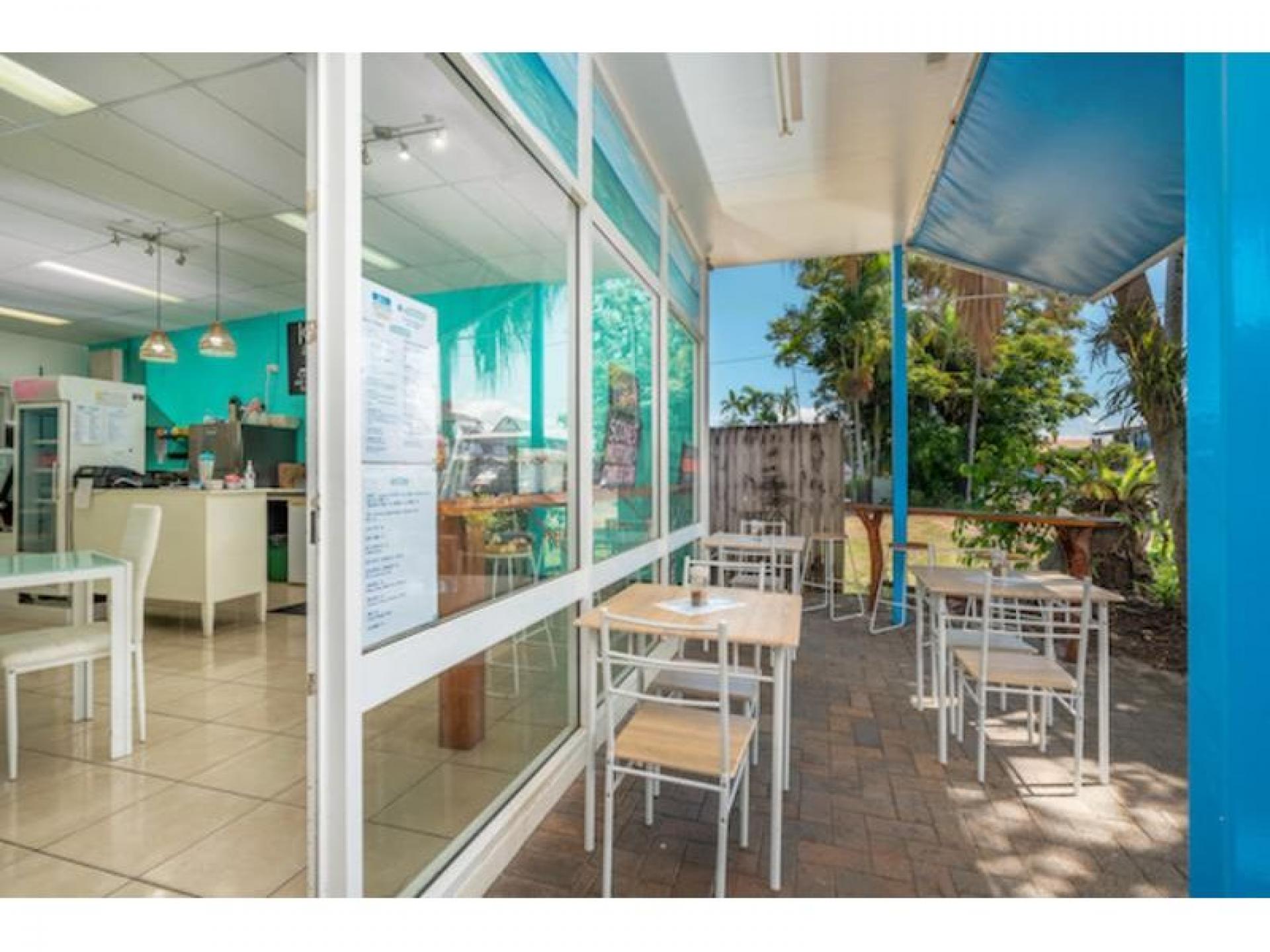 Modern Leasehold Cafe Close 503056 3