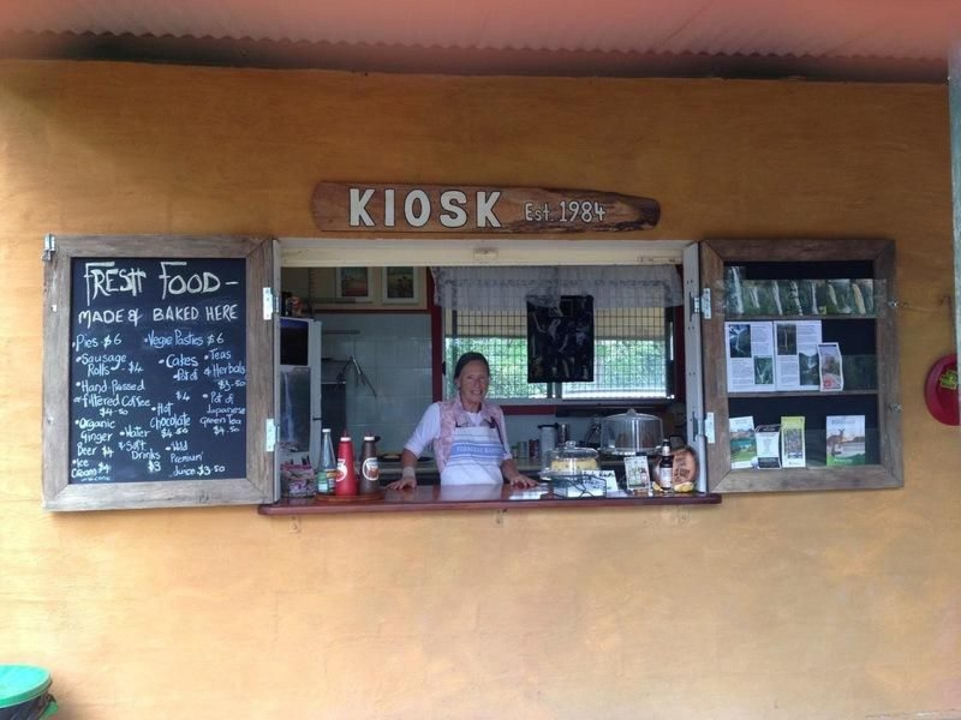 Food Cafe / Kiosk 503737 1