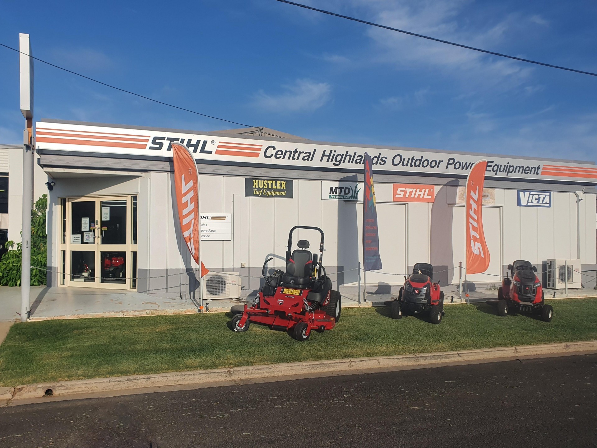 Sold Outdoor Power Equipment 503958 2