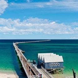 Wholesale & Cashflow - 504107 1