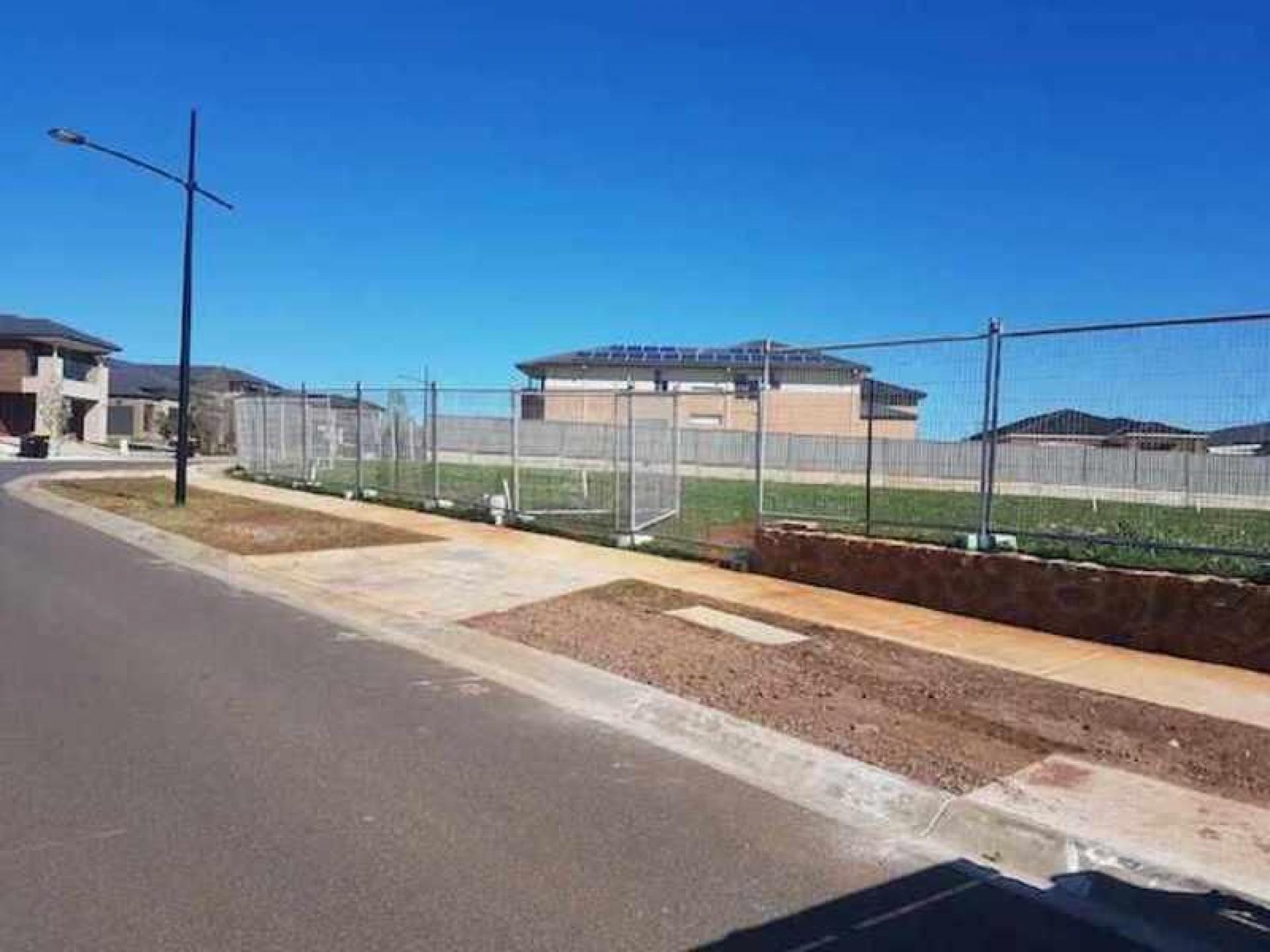 Fencing And Crowd Control 505792 1