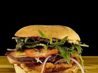 5 Day Food Outlet in the Heart of Sydney CBD | High Foot Traffic | Unique Menu