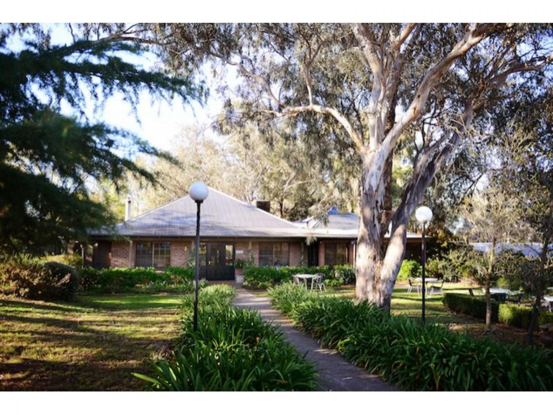 Sold! Restaurant Cafe And 507486 1