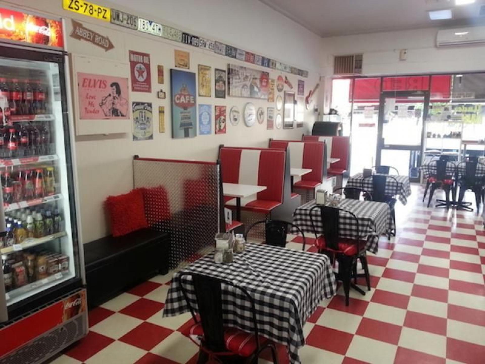 Iconic Cafe And Catering 508011 3