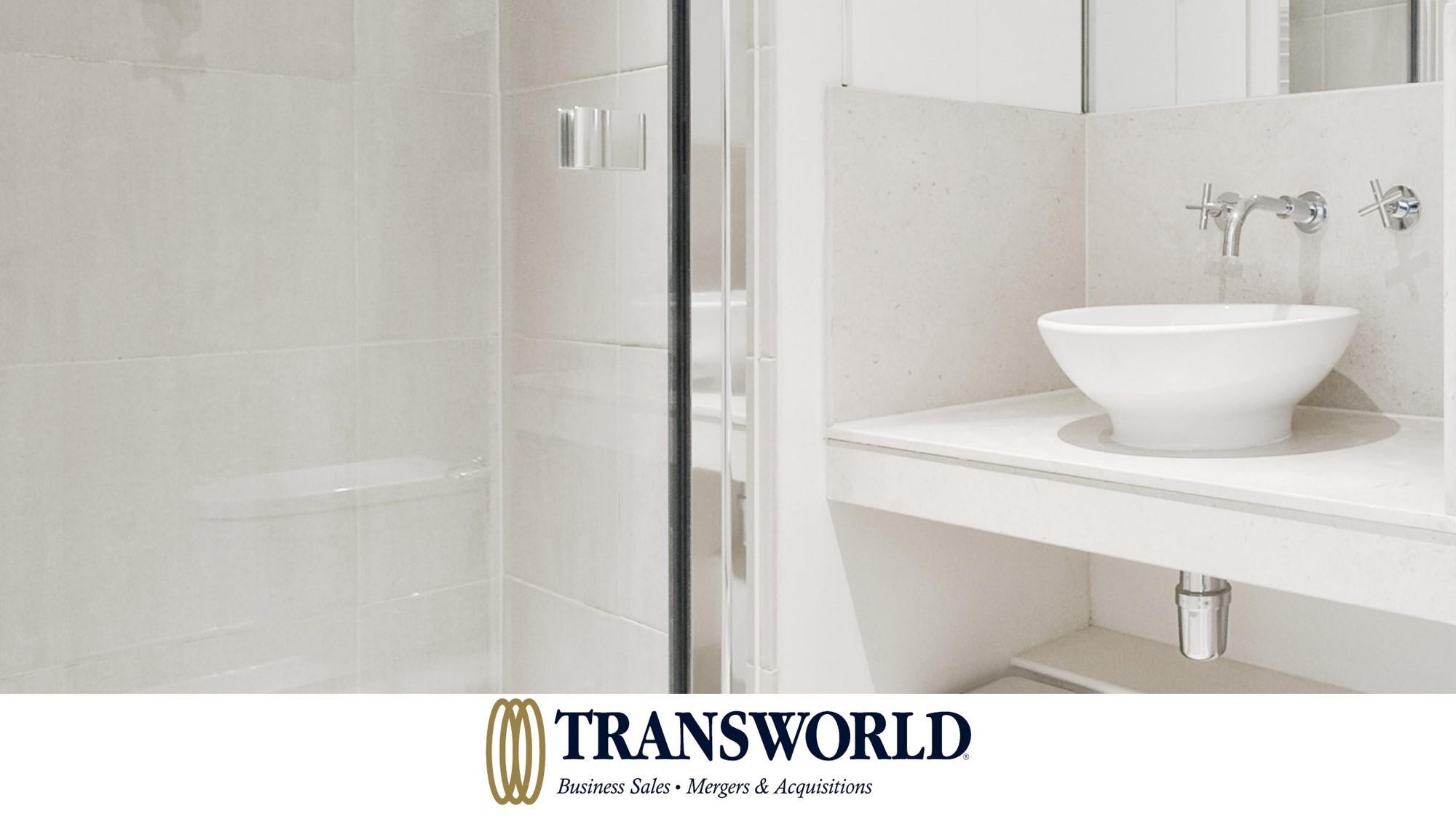 Glass Screen & Wardrobe 508752 2