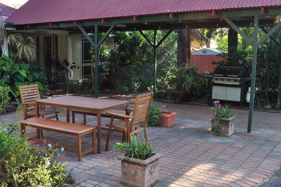 Under Offer. Gilgandra Freehold 520862 3