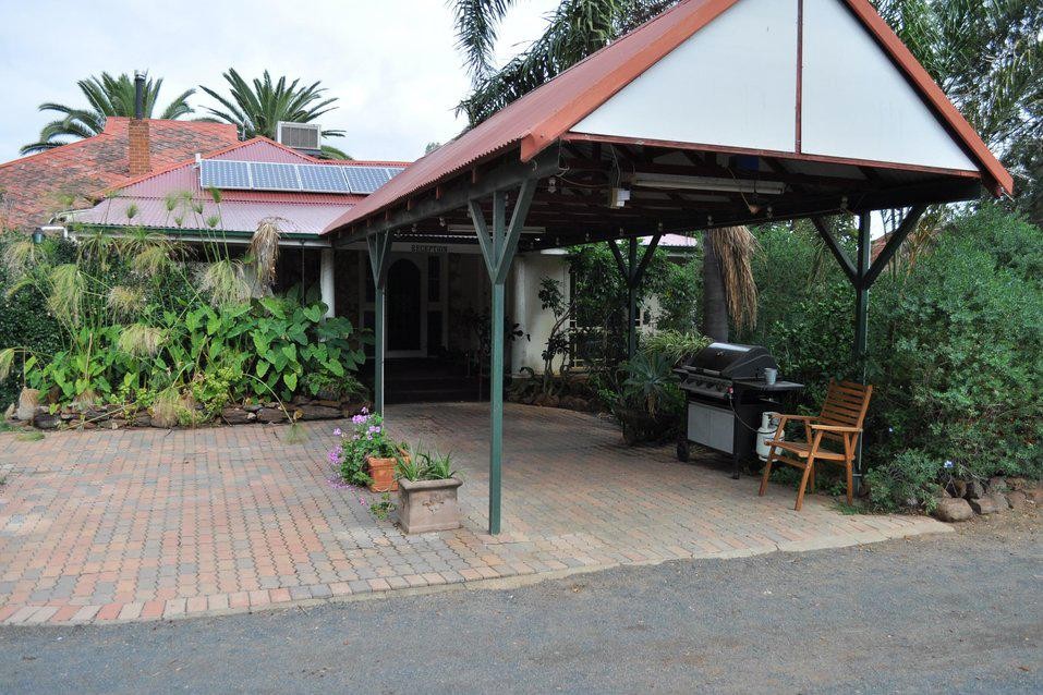 Under Offer. Gilgandra Freehold 520862 1