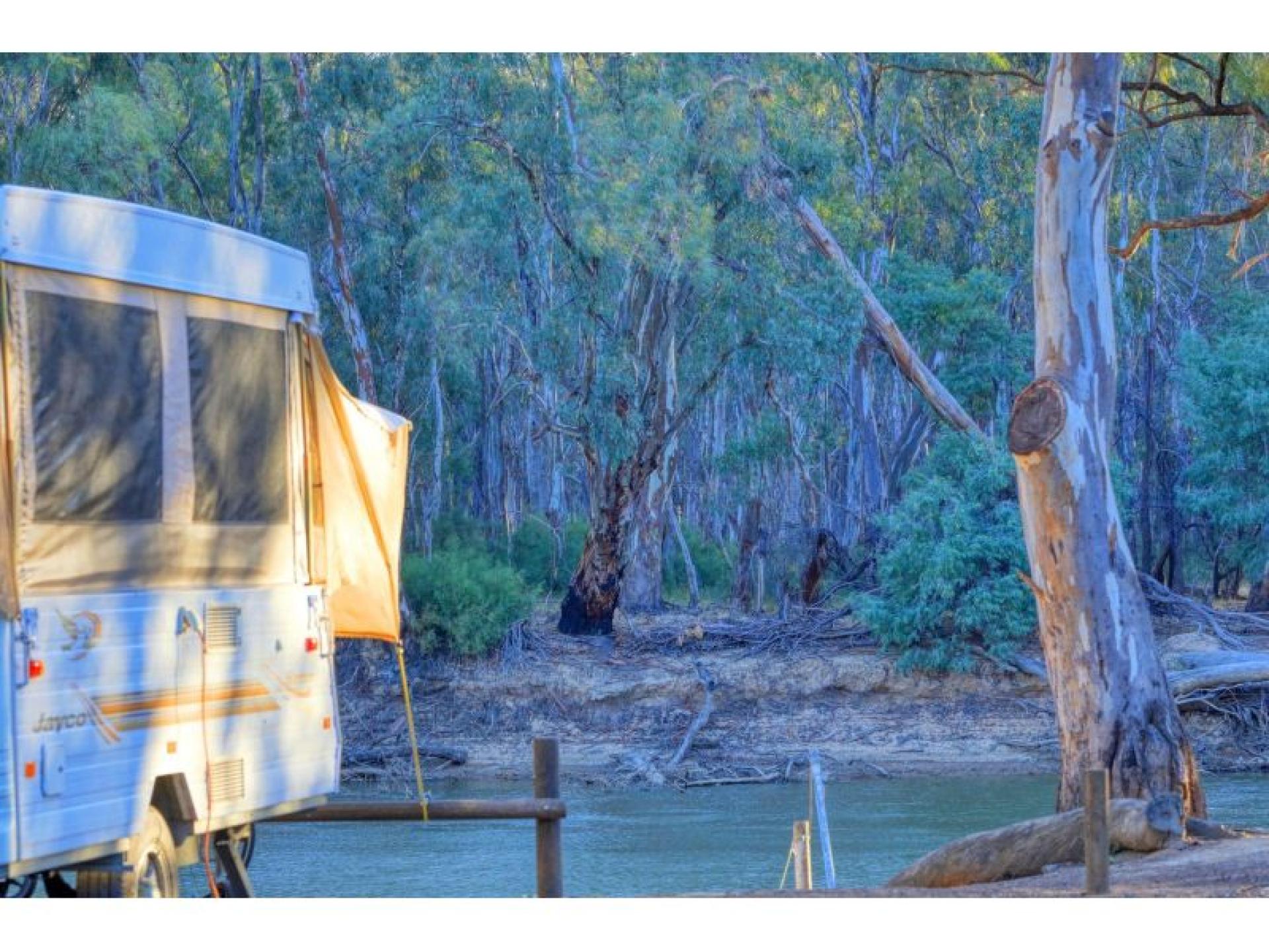 Under Offer - Big4 521044 1