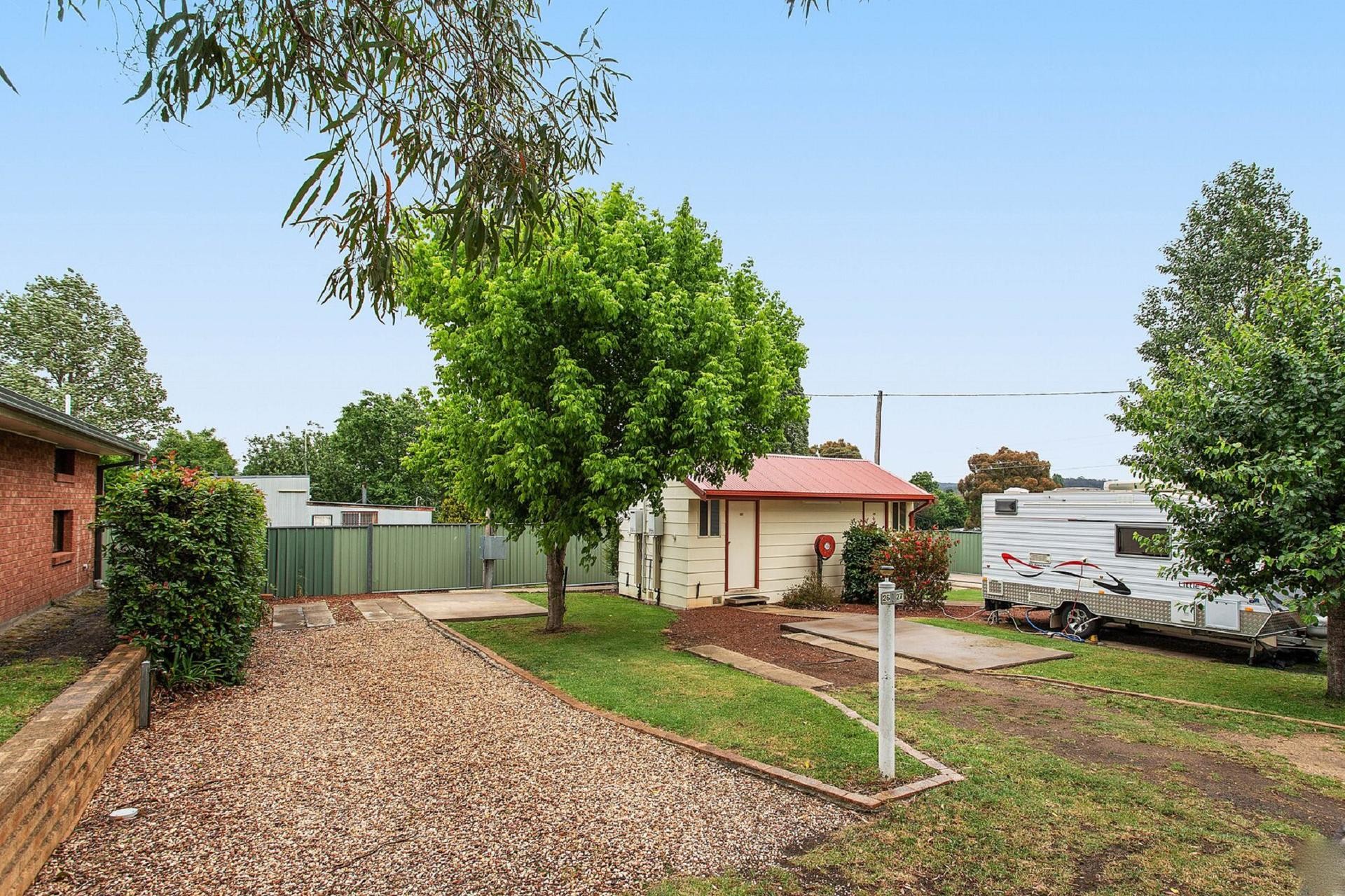 Nsw Regional Caravan Park 521087 2