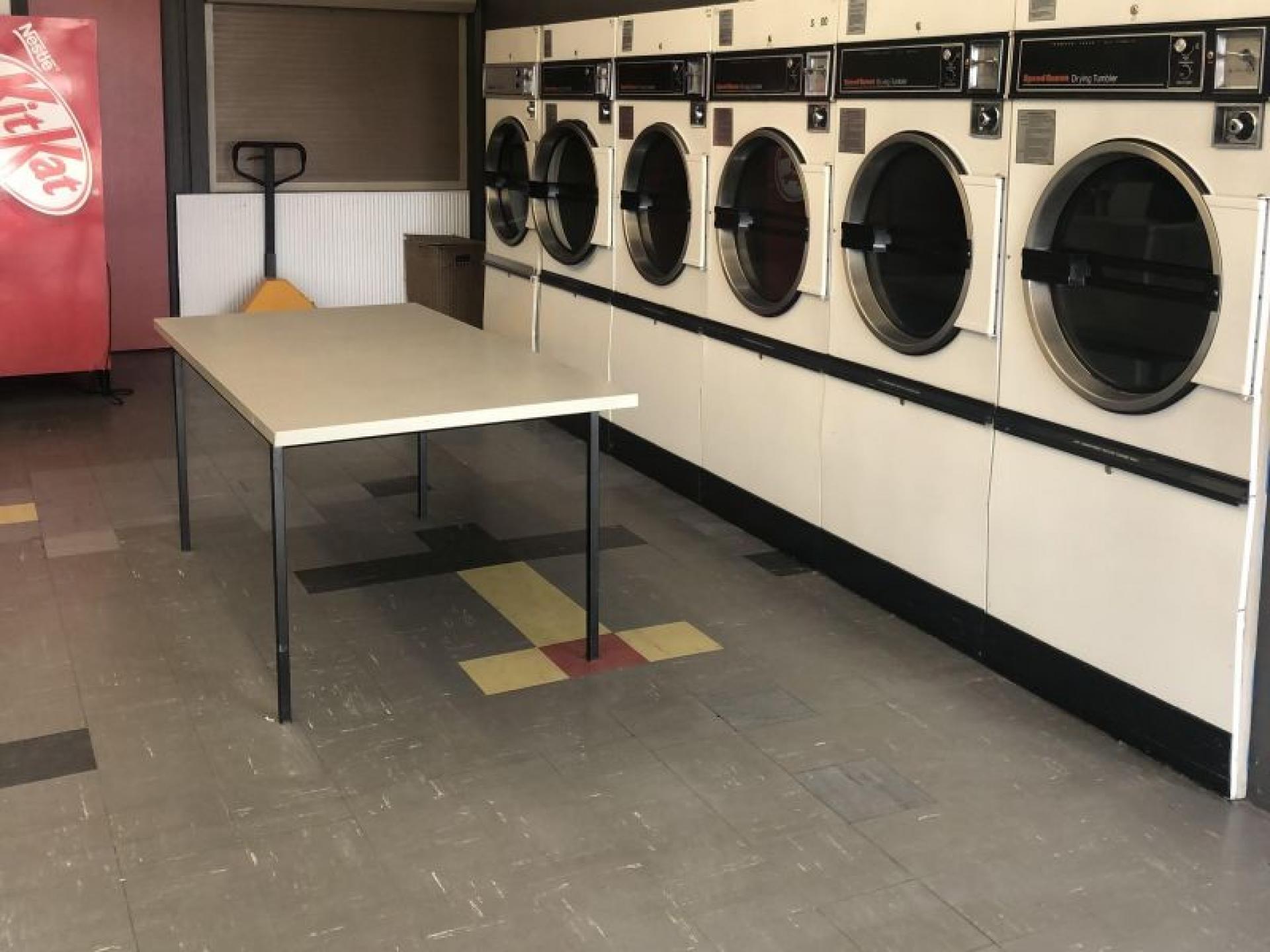 Coin Laundry For Sale 524297 2