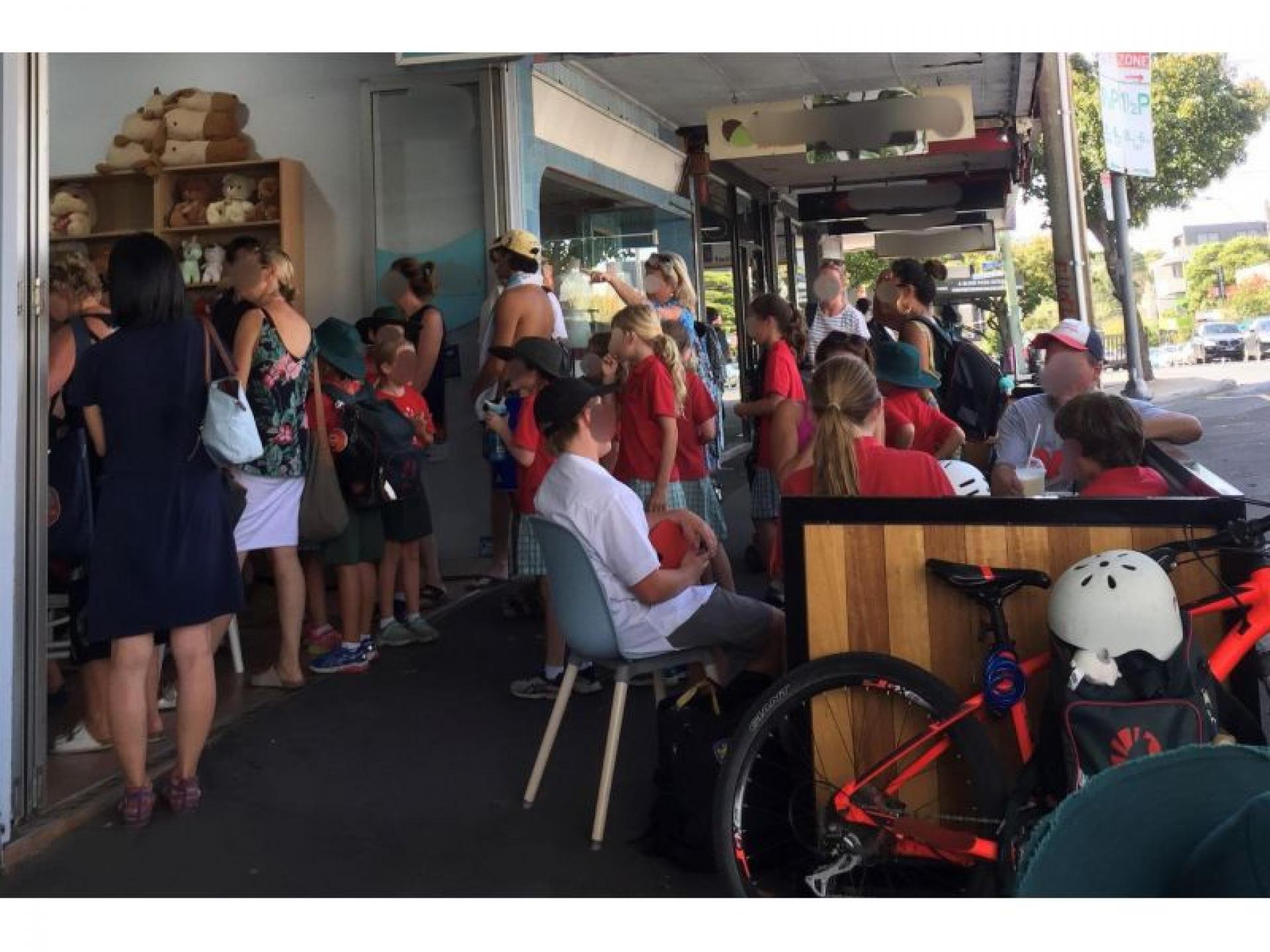 Juice And Ice Cream 525260 2