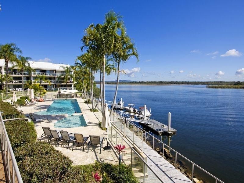 Garden/pool Maintenance - Home 529206 1