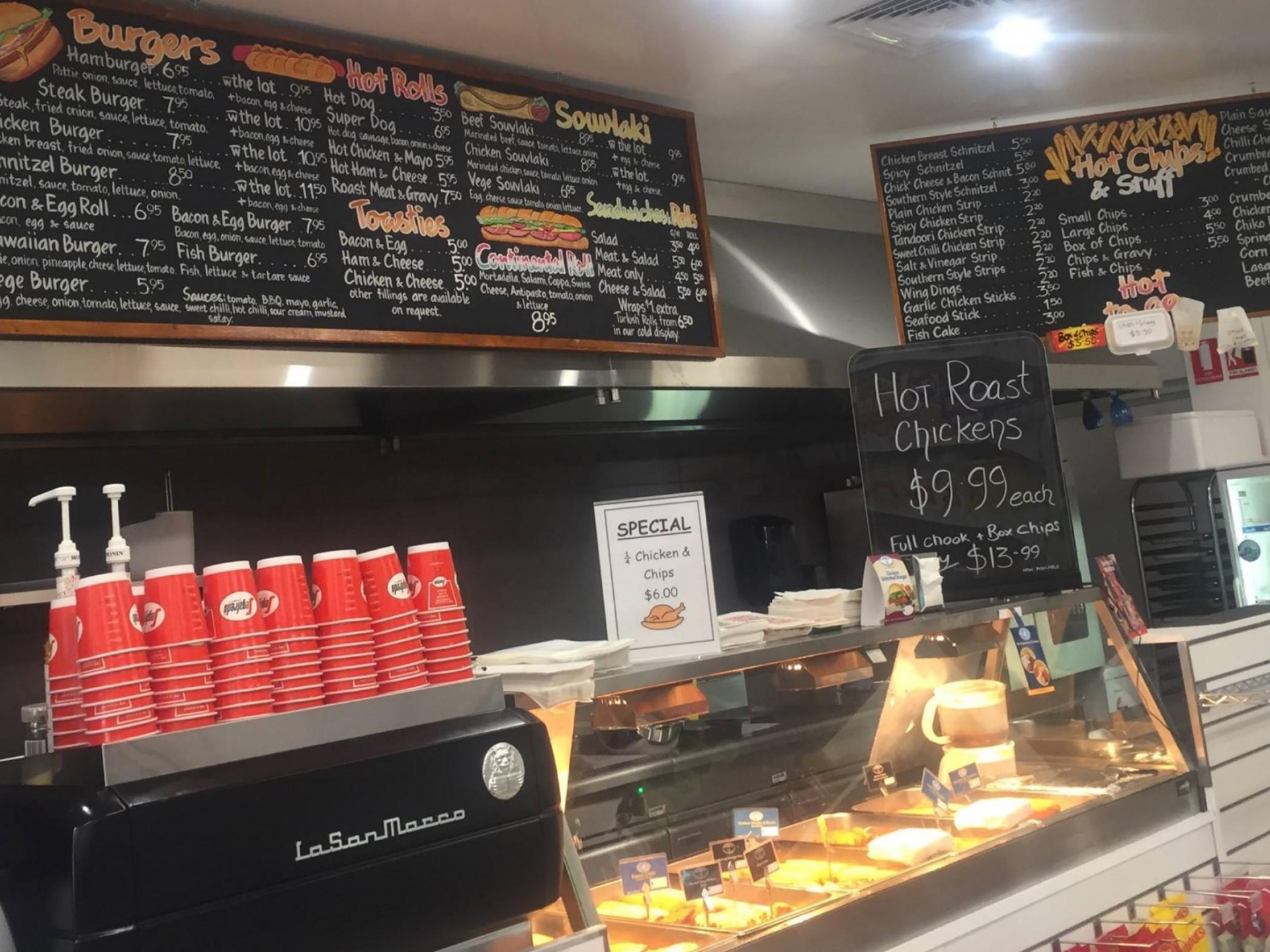 Very Busy Convenience Store/deli/take 533345 3