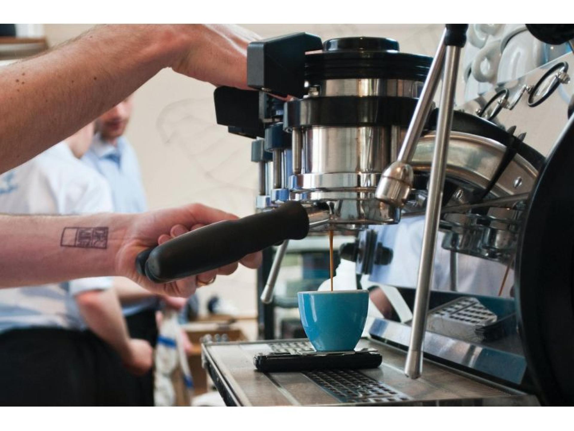 Charming Cafe In Sought-after 533638 1