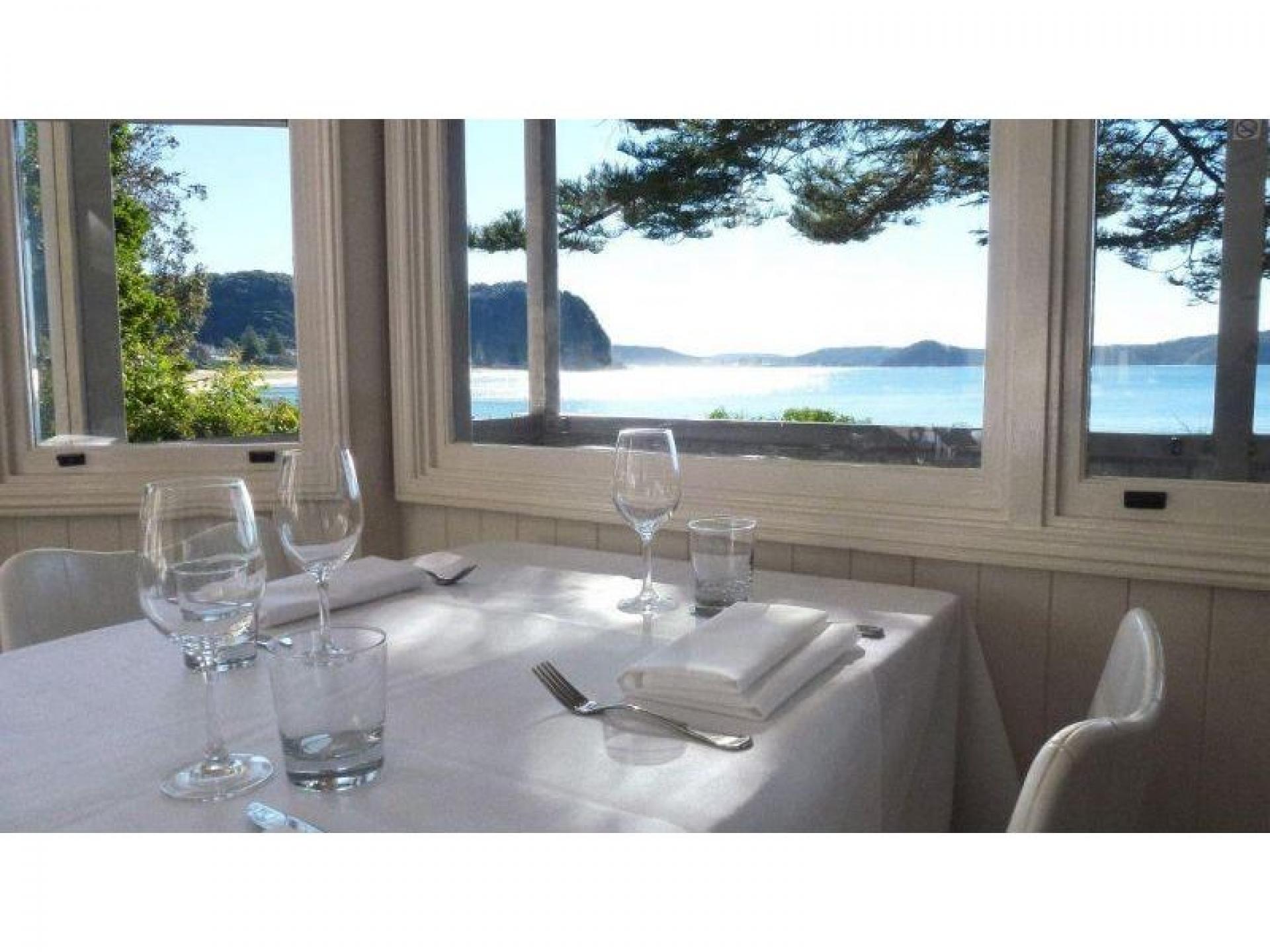 Pearl Beach Waterfront Gem 535451 3