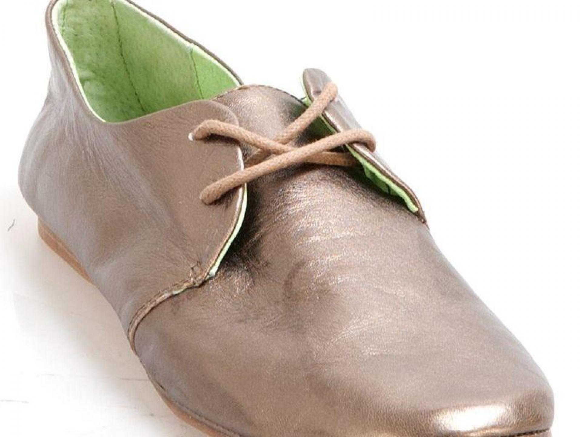 Import Distribution & Wholesale 535503 3