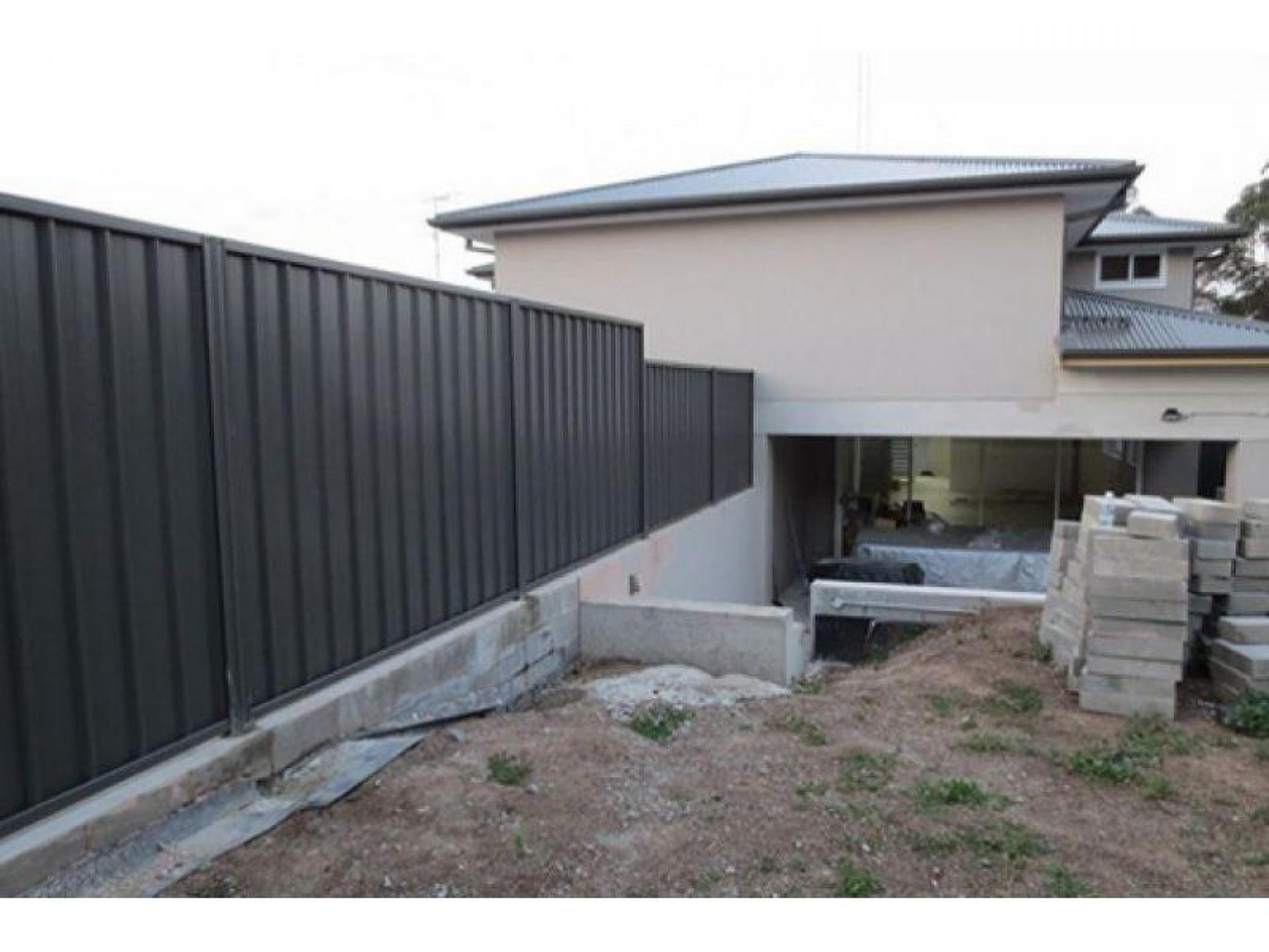 Fencing Supplies Business – 535772 1