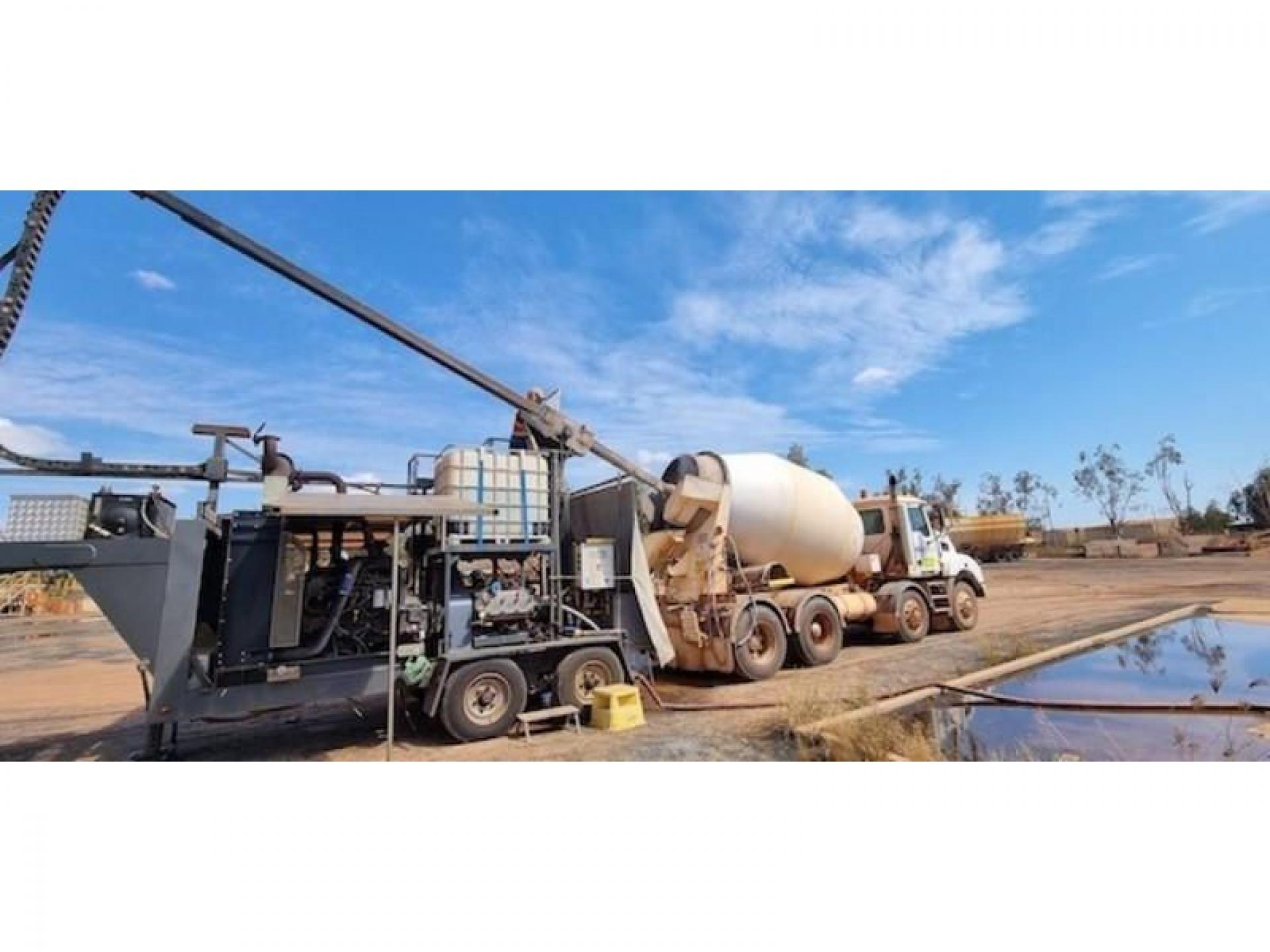 Mobile Service Cleaning Concrete 536264 1