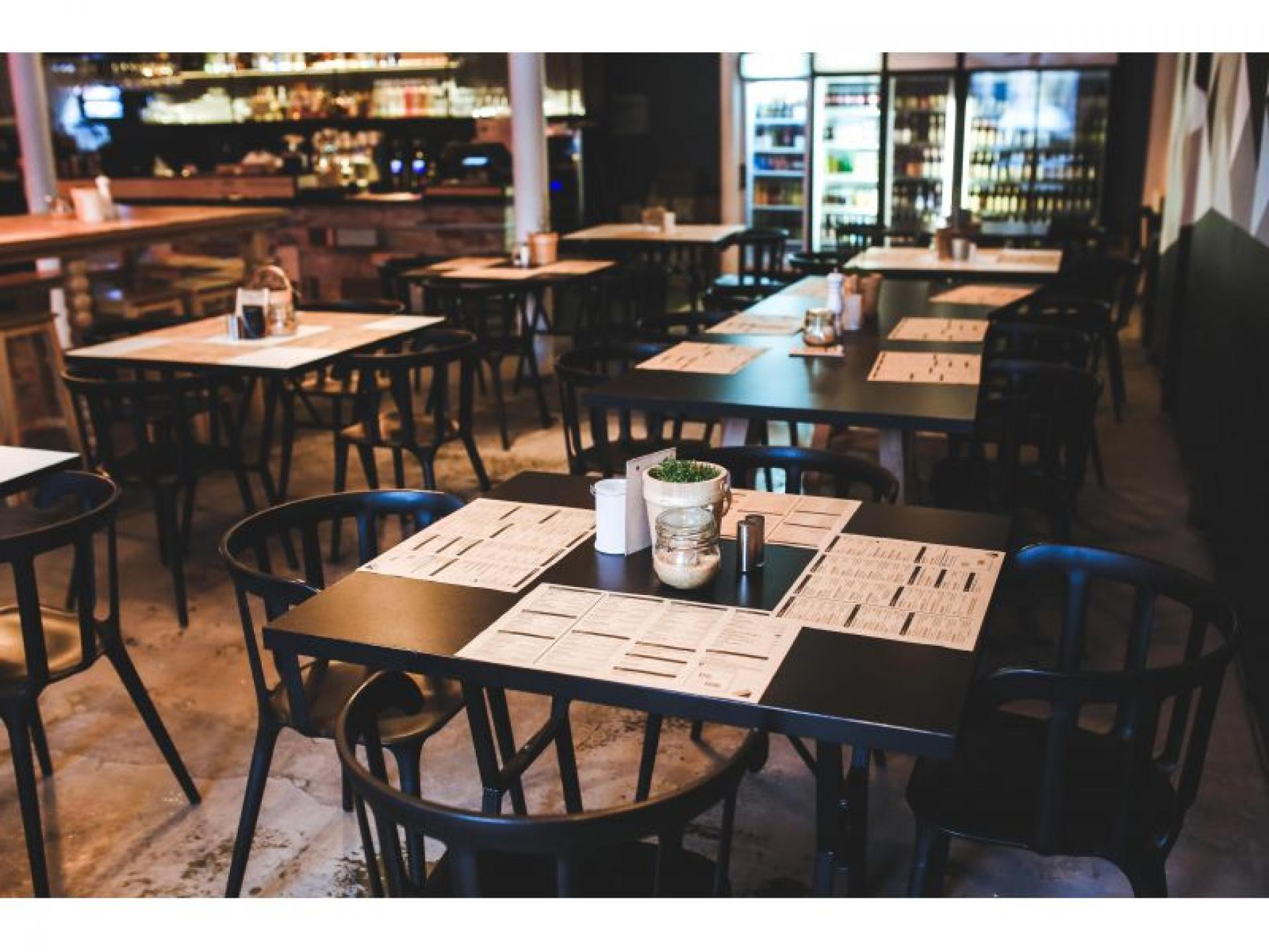 Busy Italian Restaurant For 538486 1