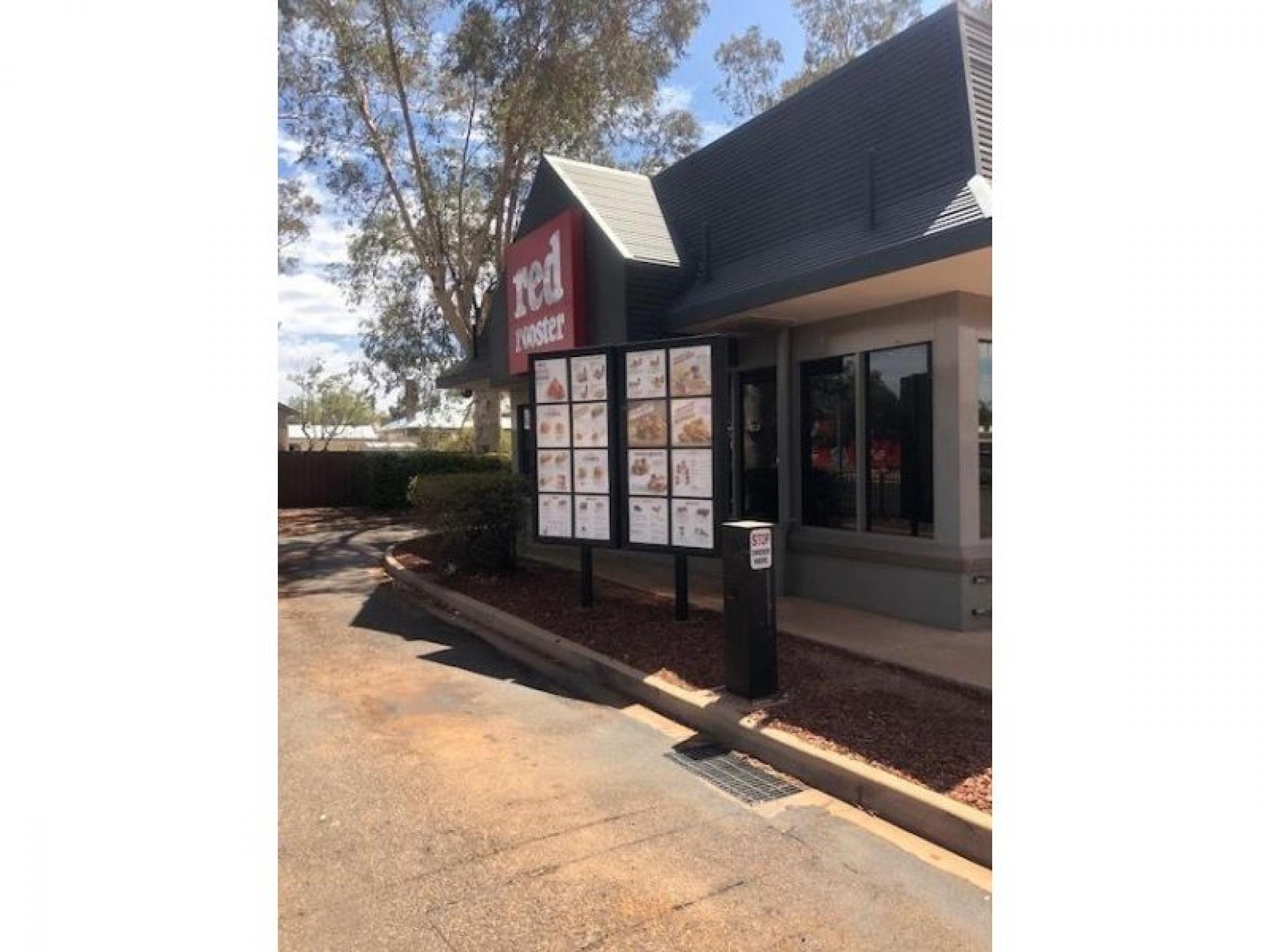Sold - Red Rooster 538901 3