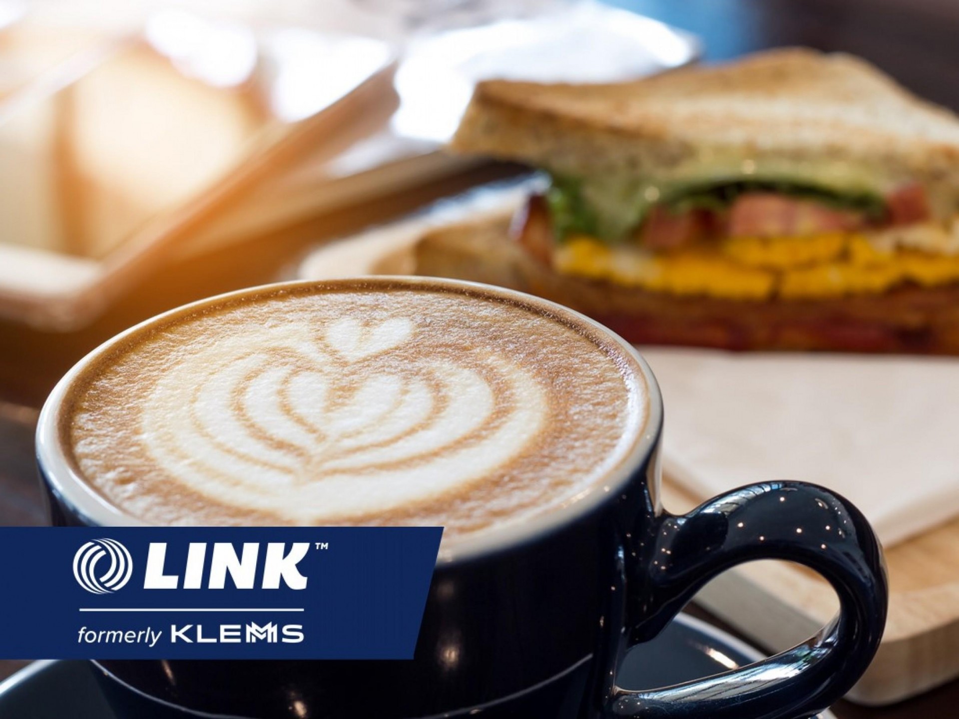 Under Offer High Exposure 544948 1