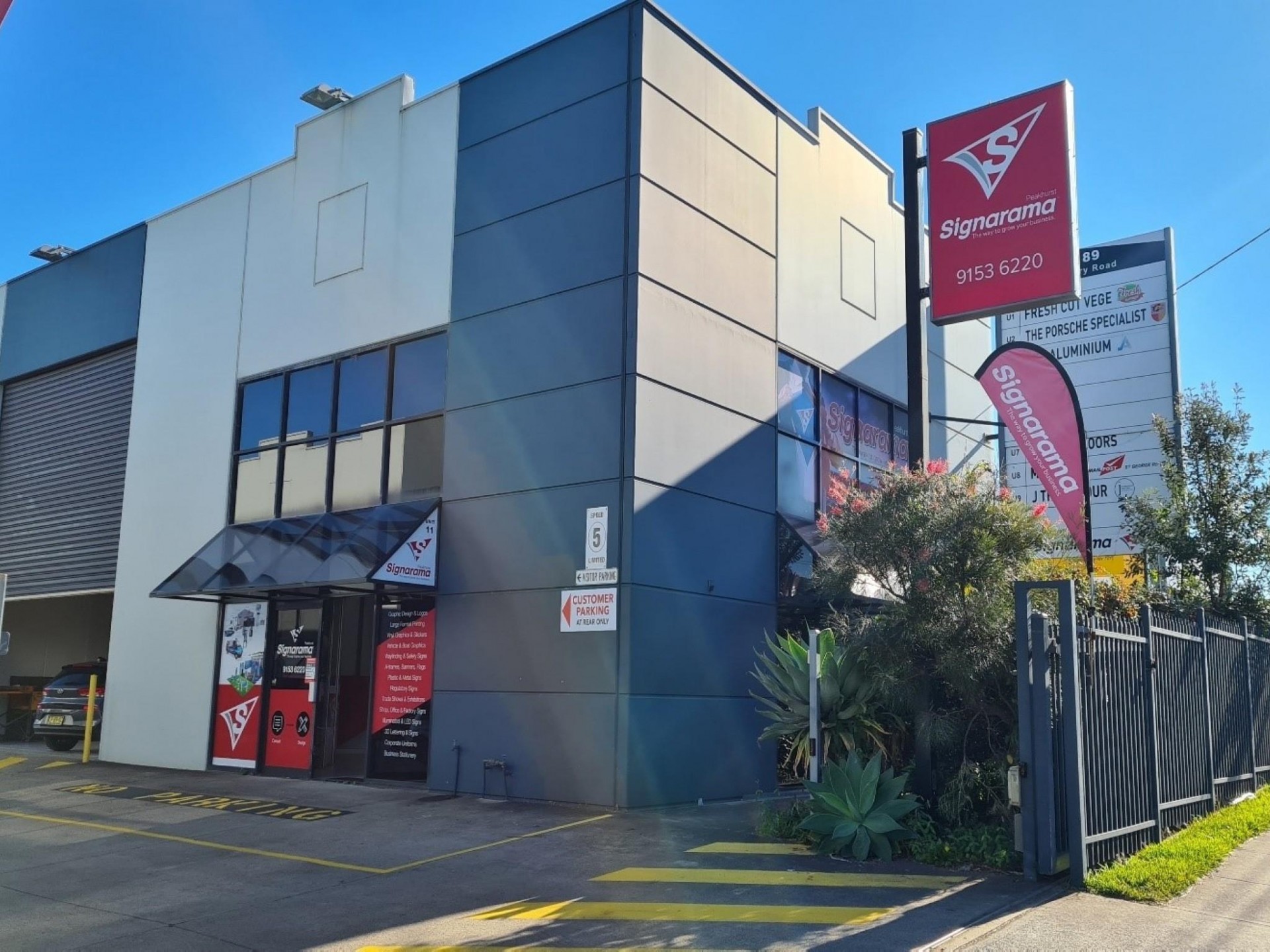 Signwriting Commercial Signage B2b 546585 1
