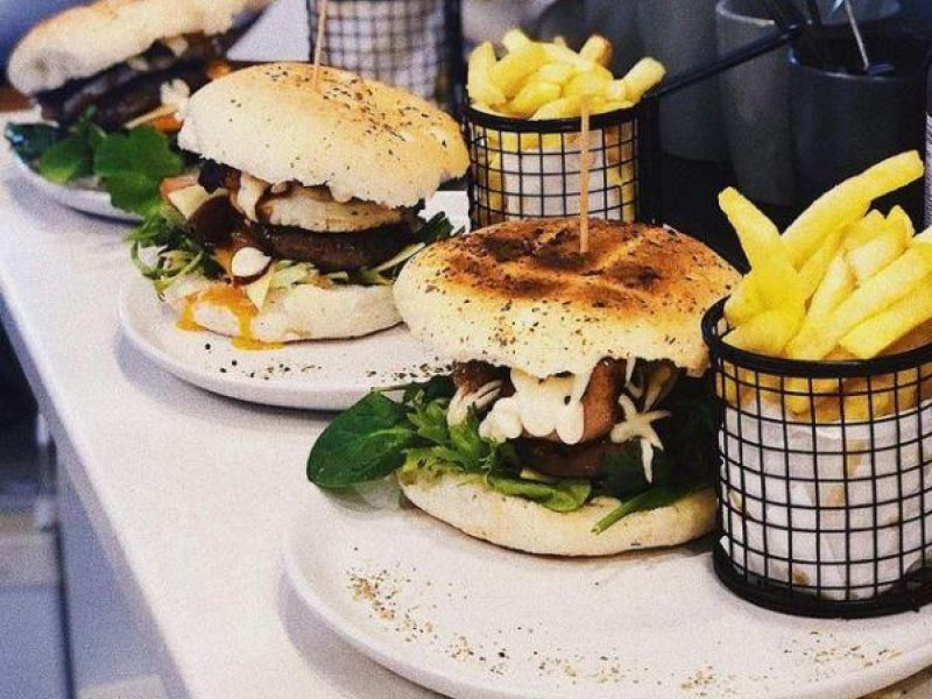 Cafe For Sale – 546701 3