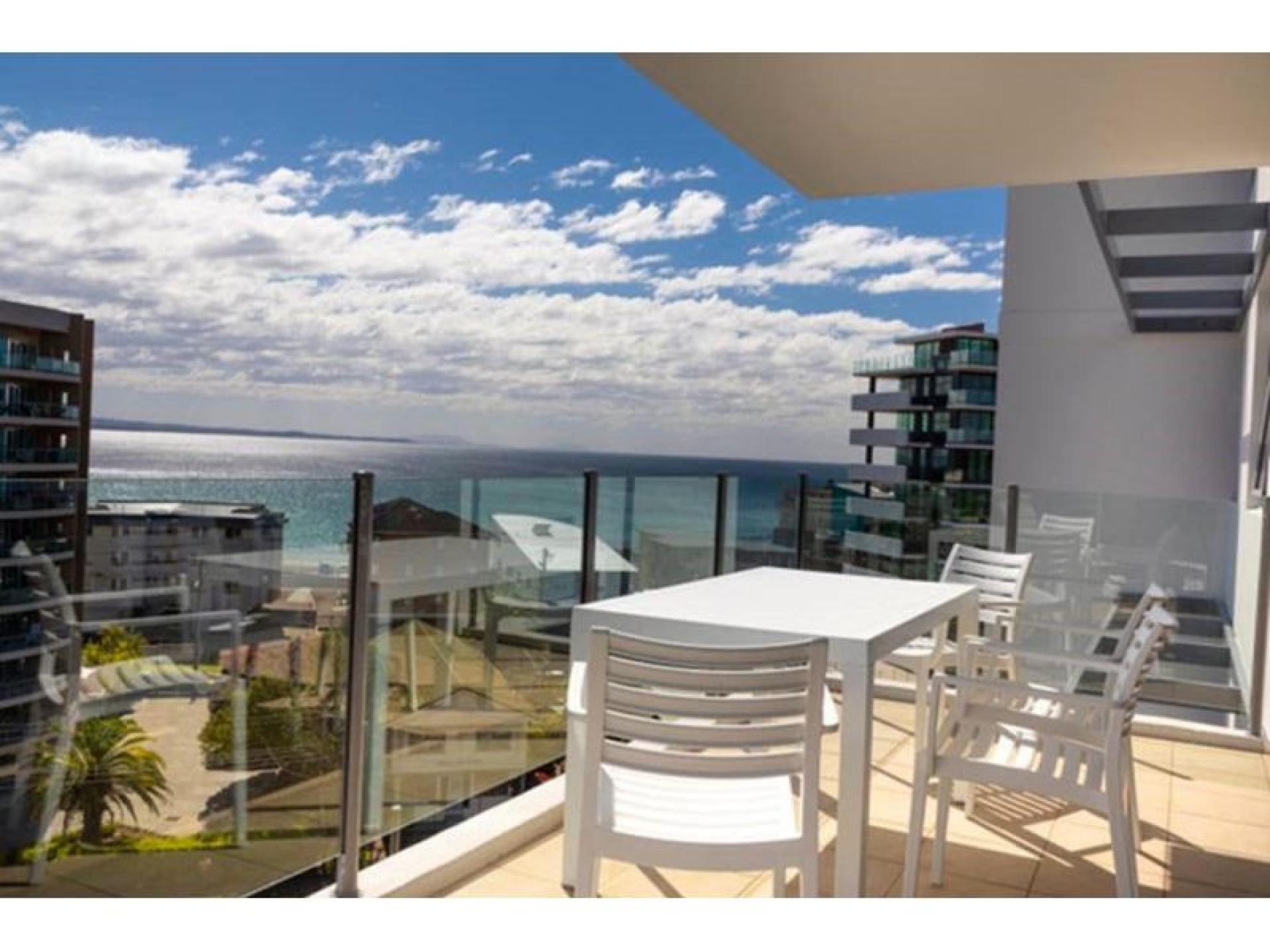 Under Offer - Unsurpassed 548274 3