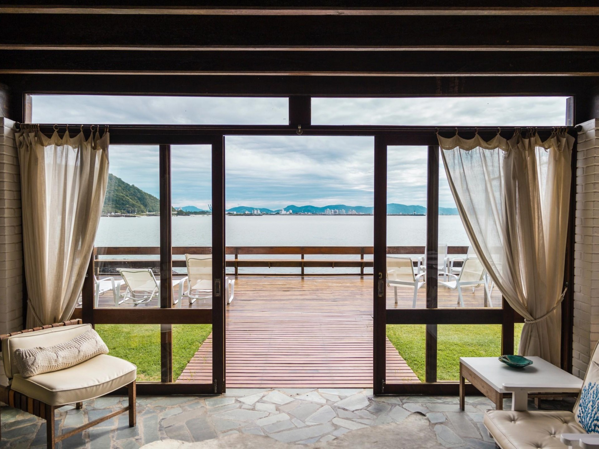 Window & Pressure Cleaning 554760 2