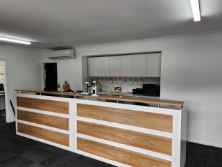 Thriving Screens & Awnings Business in Lismore, NSW – Established 1976