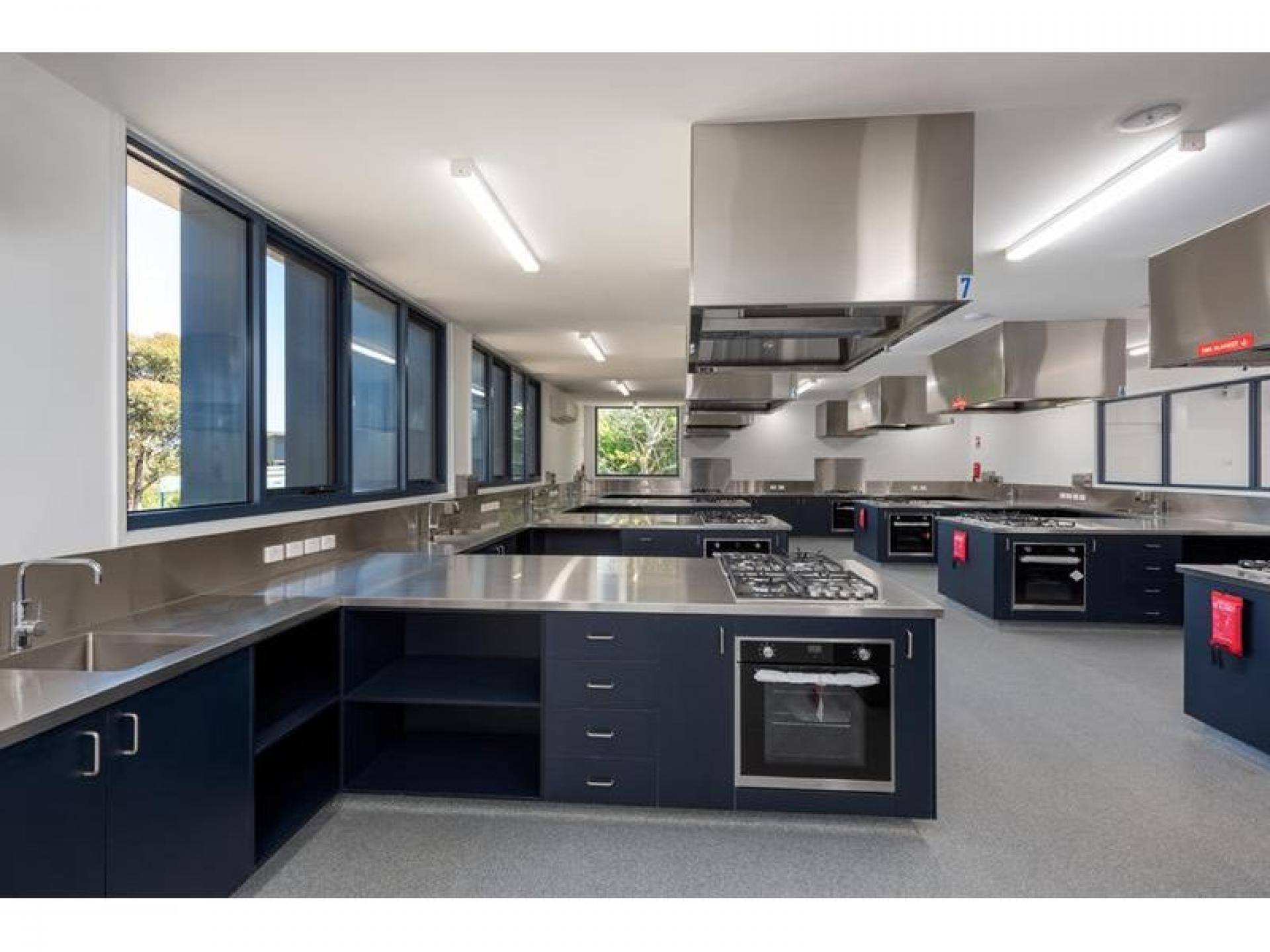 Sold! Prefabricated Building Manufacturer 557416 2