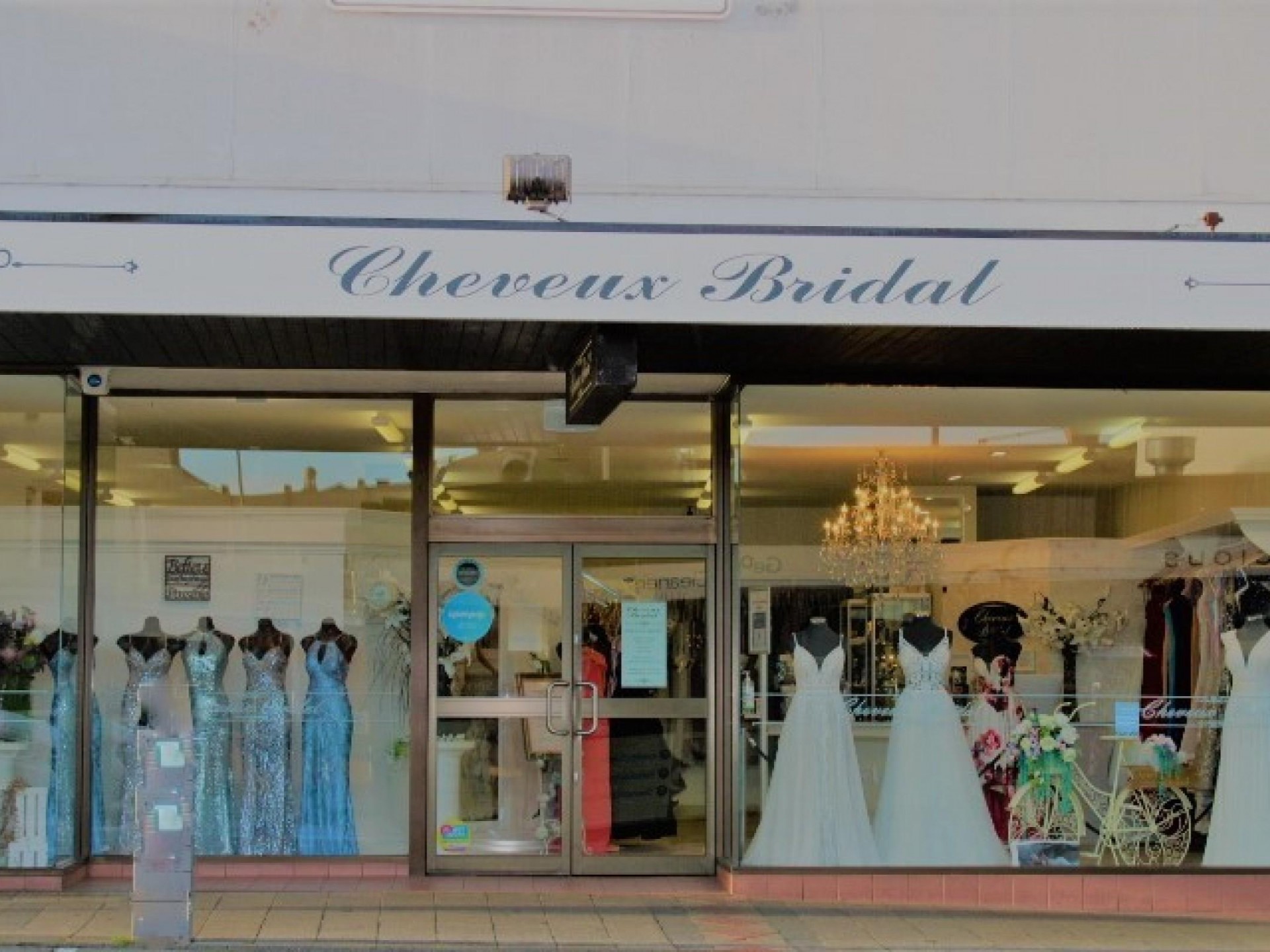 Exclusive Award Winning Bridal 557648 2
