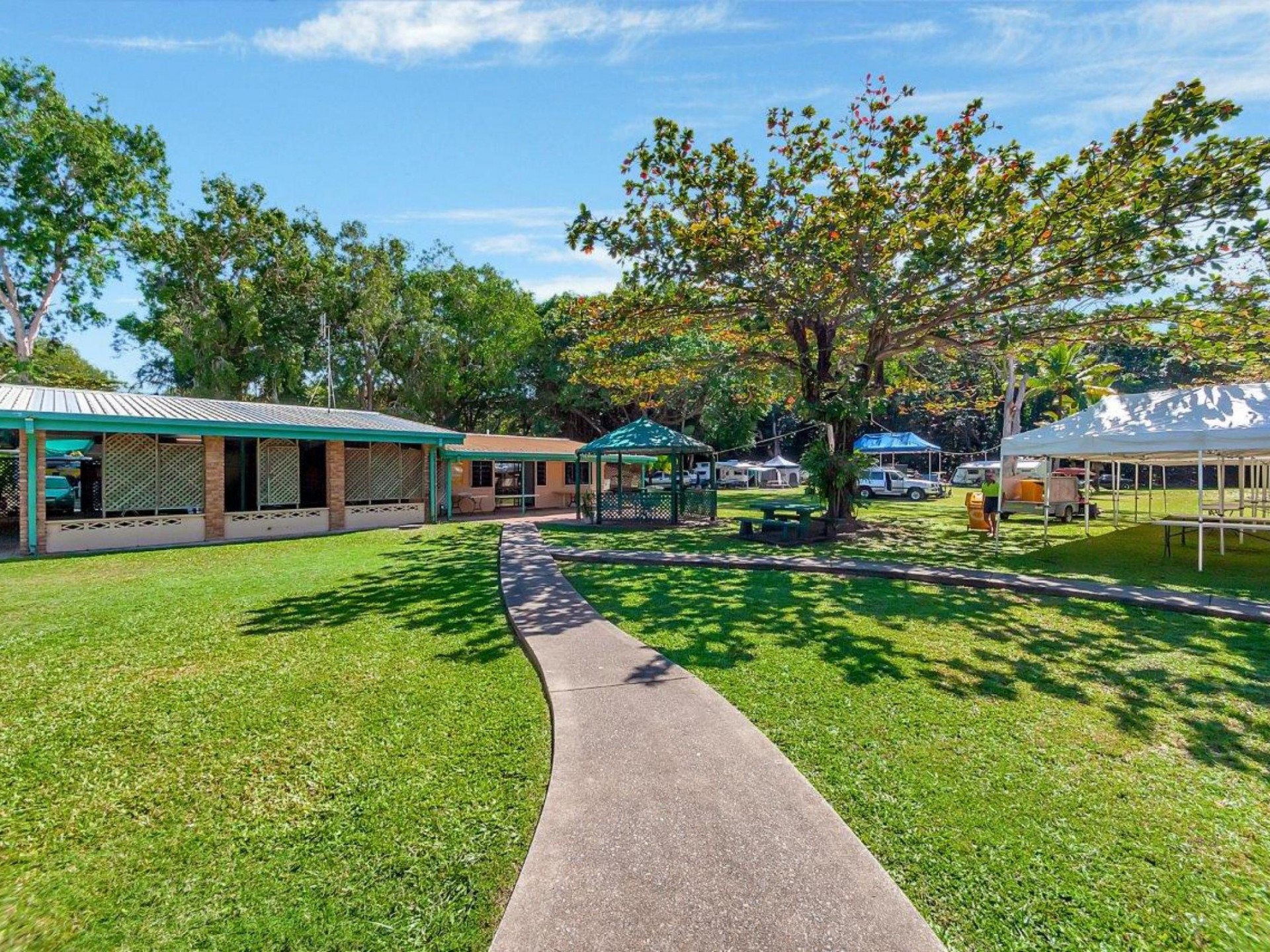 30 Acre Caravan Park 560149 2