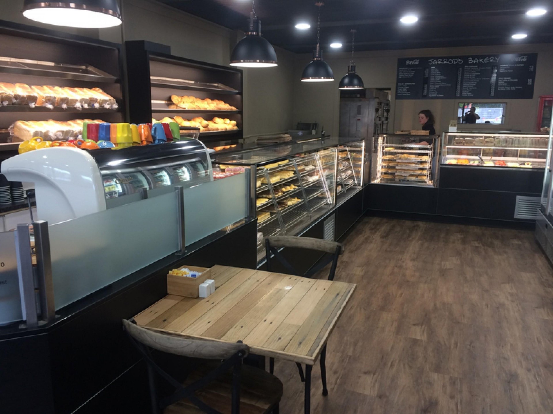 Busy Bakery Business For 560824 1