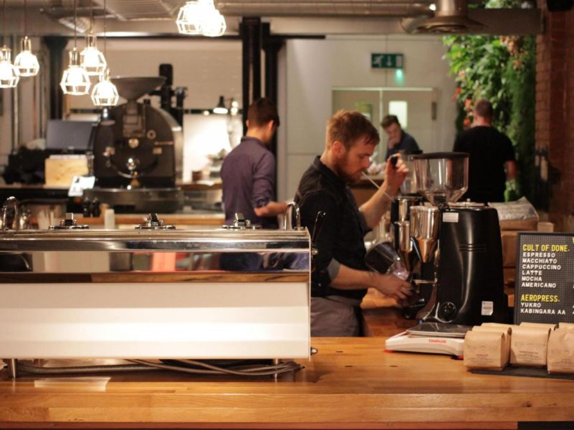 Cafe And Coffee Shop 563736 2