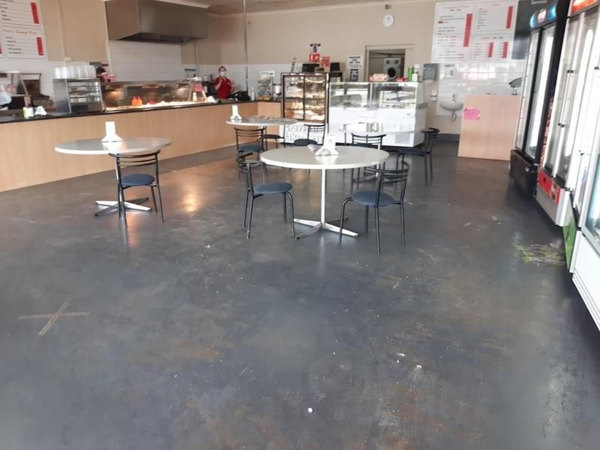 Takeaway Food And Beverage 564830 3