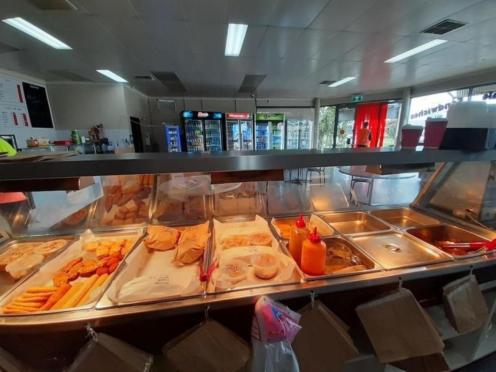 Takeaway Food And Beverage 564830 2