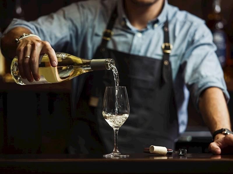 Hospitality Cafe Bar 565105 3