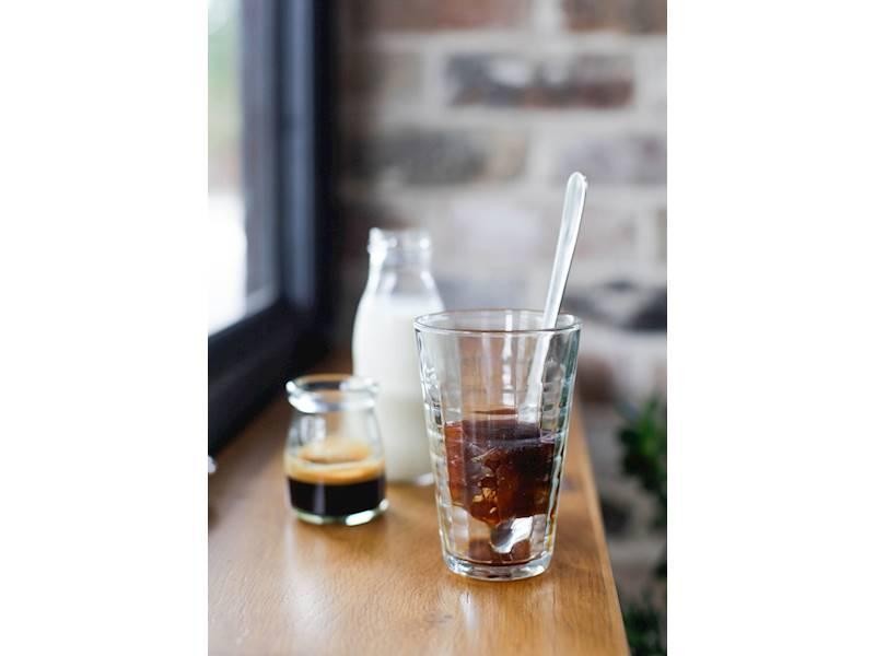 Amazing Spacious Licensed Cafe 565154 2