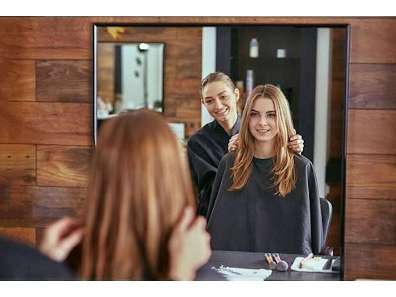 Hair Dressing Salon In 565160 3