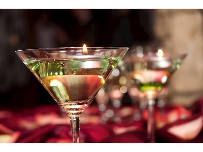 Exclusive Bar And Restaurant 565165 2