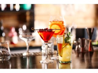 Exclusive Bar and Restaurant City Fringe