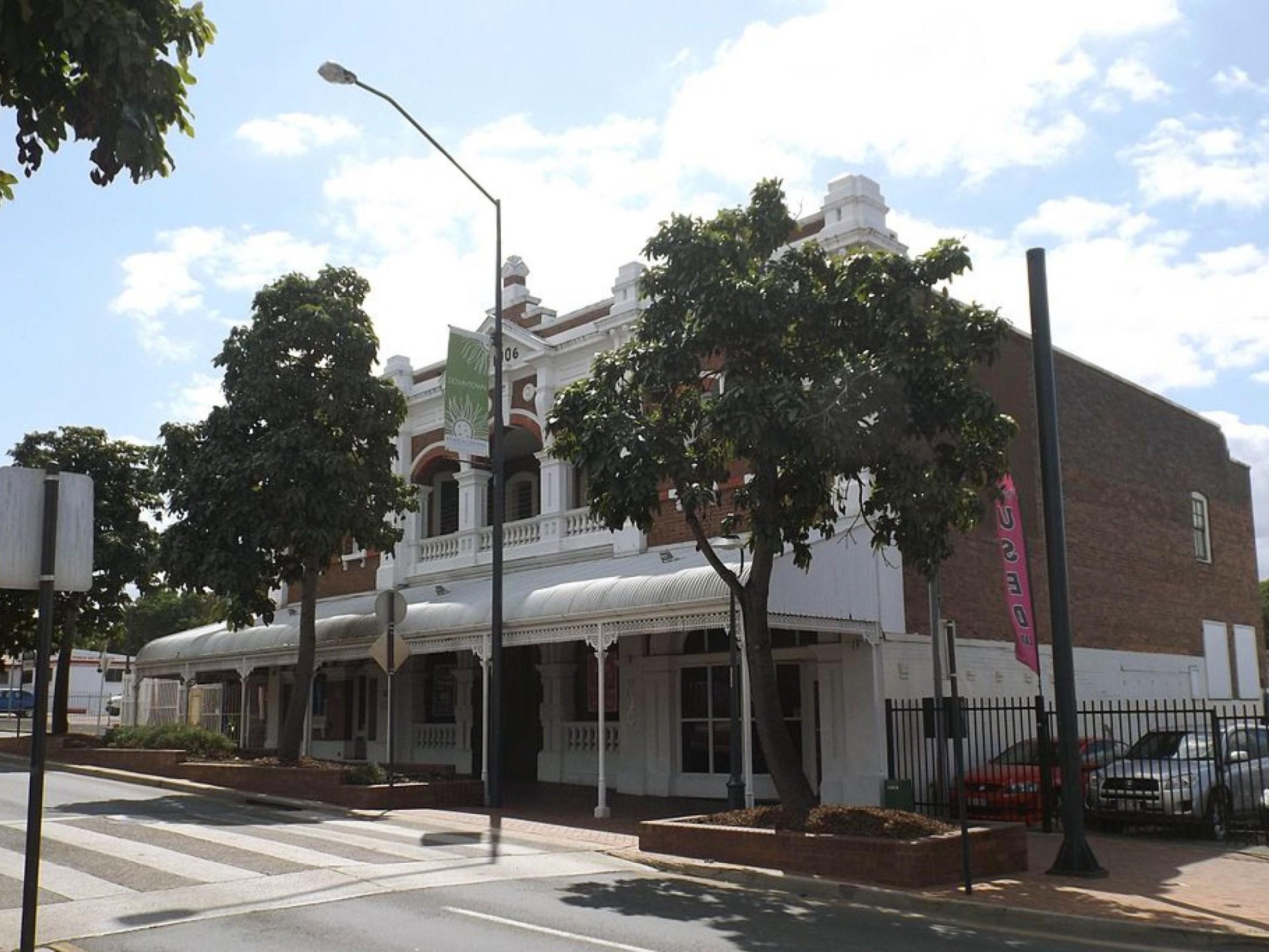 Owner Instructs The Property 567212 1