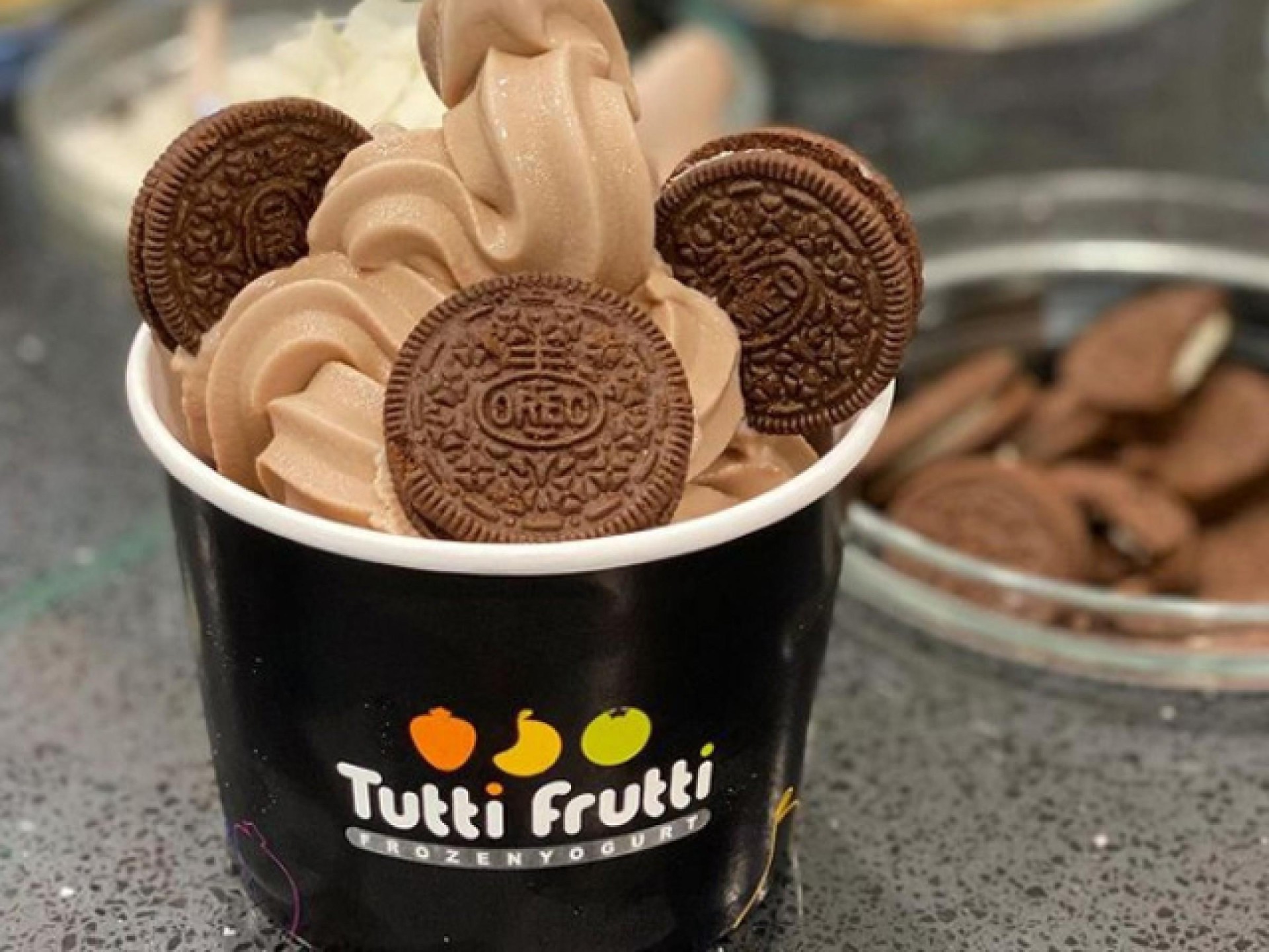 Tutti Frutti Frozen Yogurt 567458 3