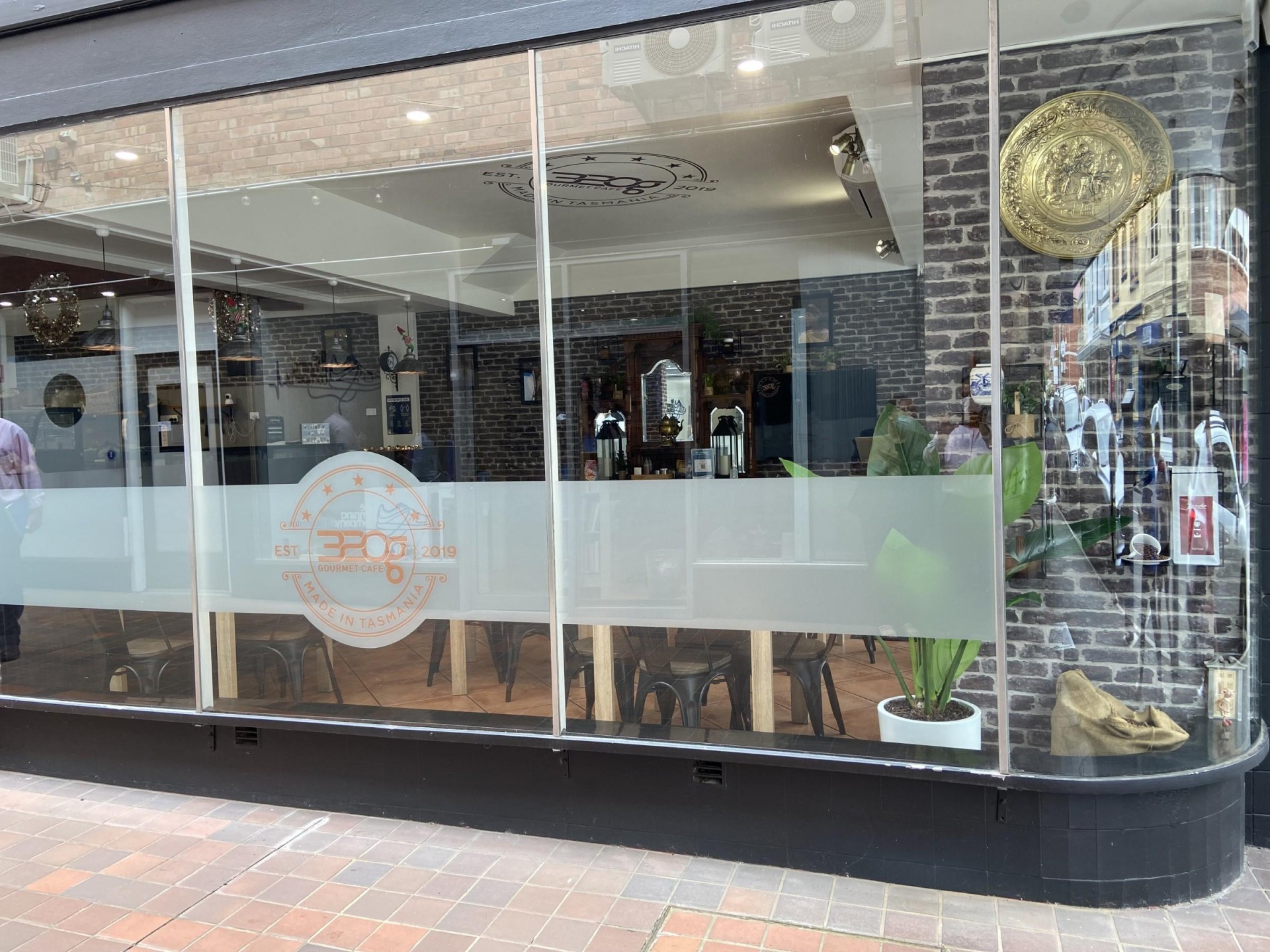 Prime Launceston Brisbane St 569096 2