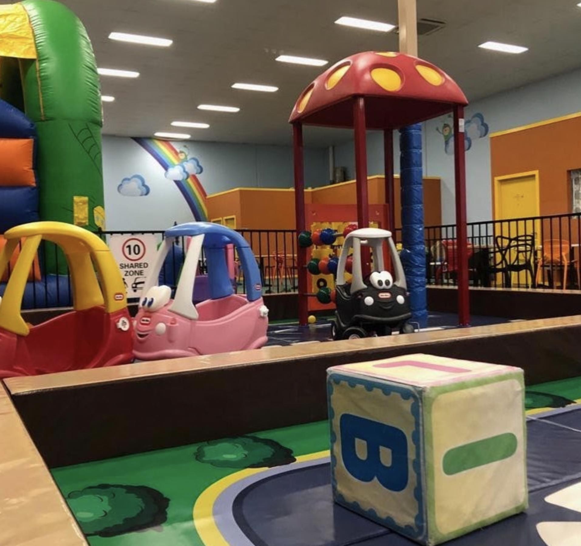 Children's Play Centre And 571145 2