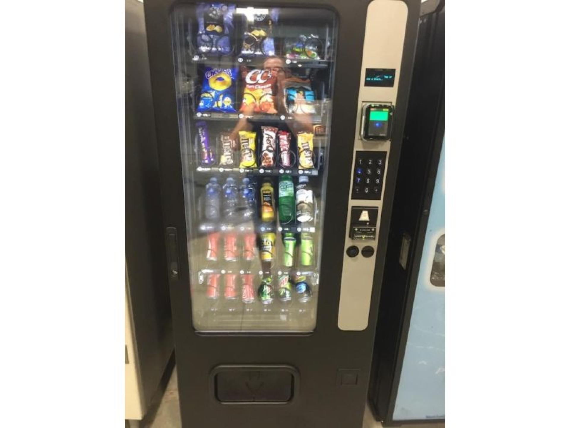 Vending Machines To Top-up 573003 1